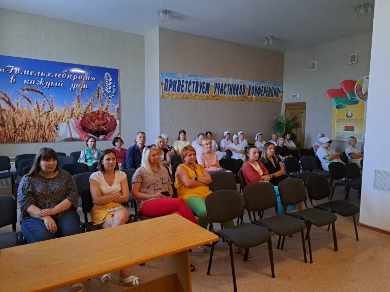 Разъяснительная беседа по вакцинации с членами трудового коллектива ОАО «Гомельхлебпром»
